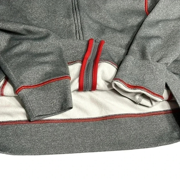 Cutter & Buck hoodie.Men medium.Grey,red trim , embroidered trim ,front zip - Picture 7 of 13